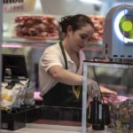 La diferencia salarial entre hombres y mujeres alcanza el 16 %, mientras que en pensiones es del 30